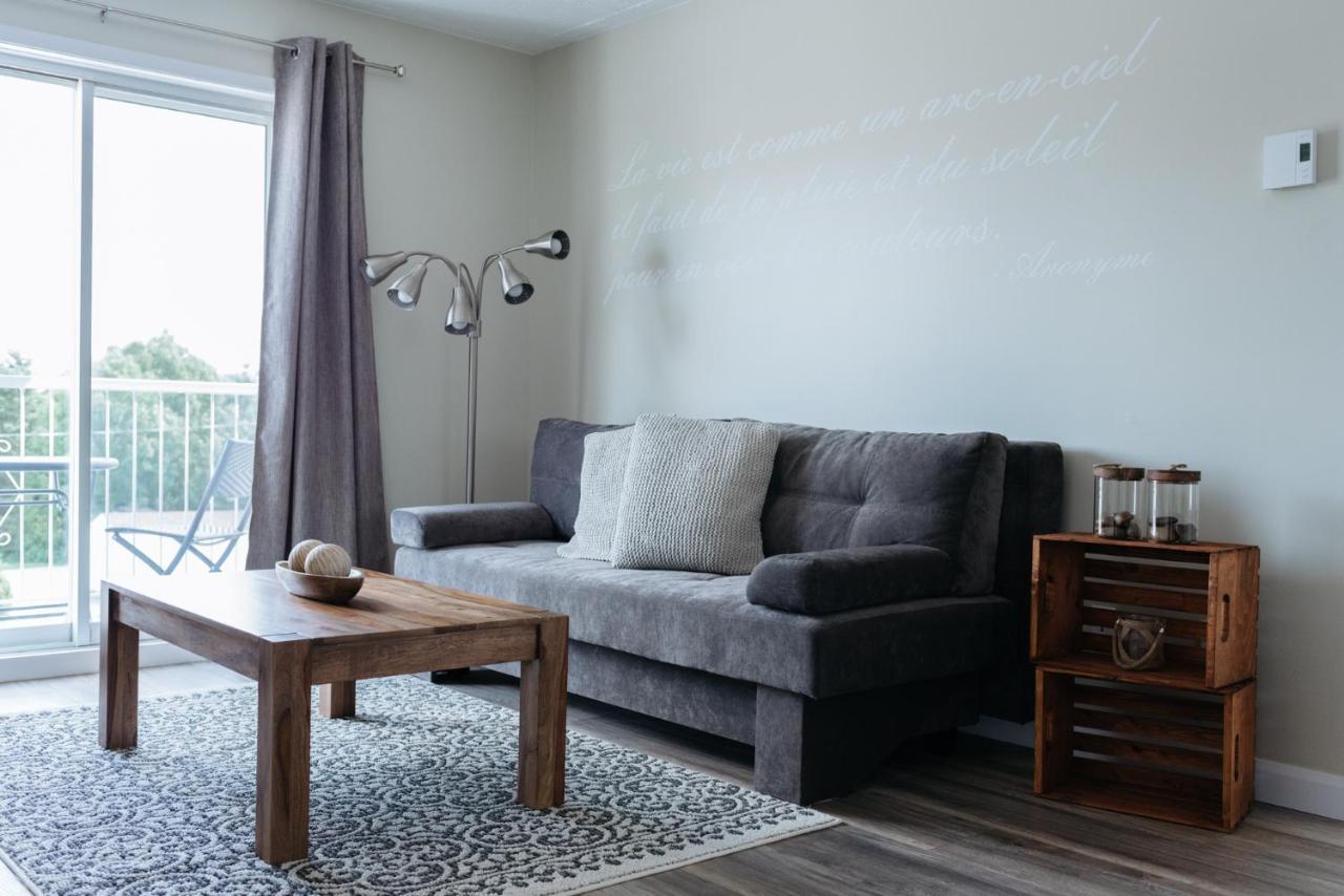 Le Contemporain Apartment Rouyn Ngoại thất bức ảnh