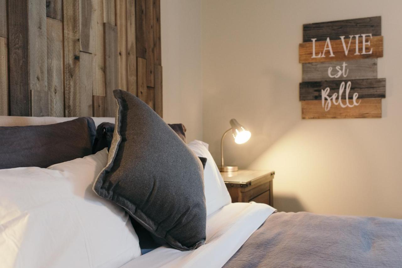 Le Contemporain Apartment Rouyn Ngoại thất bức ảnh